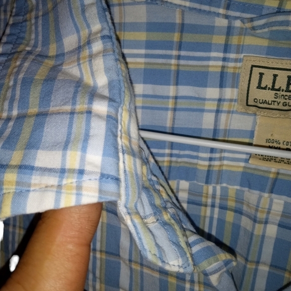 L.L. Bean Slightly Fitted Blue Plaid Short Sleeved Lightweight Button Down XXL - Picture 4 of 9